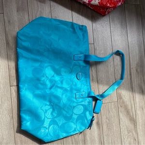 Coach Signature Weekender Packable blue/teal Nylon Shoulder Bag